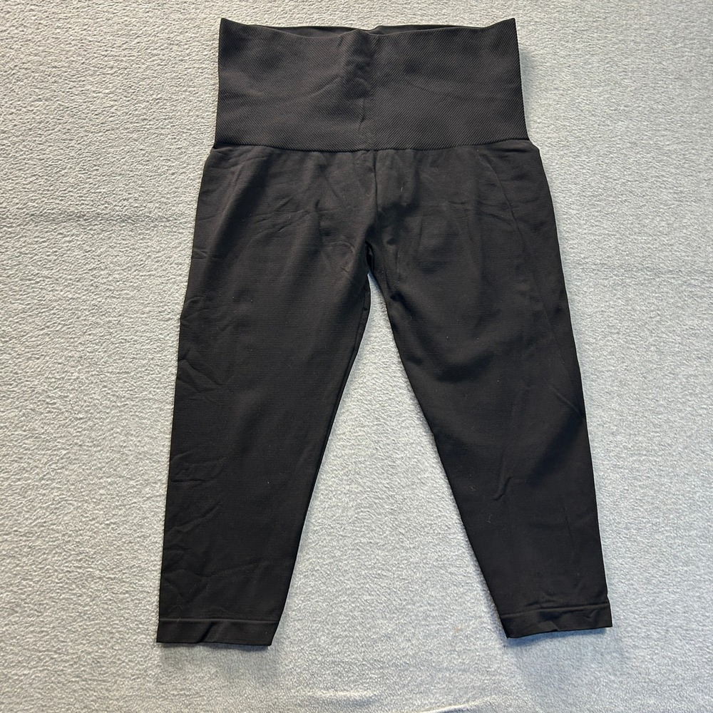 Mossimo High Rise Cropped Yoga Leggings Womens Plus 1X Black Stretch Active